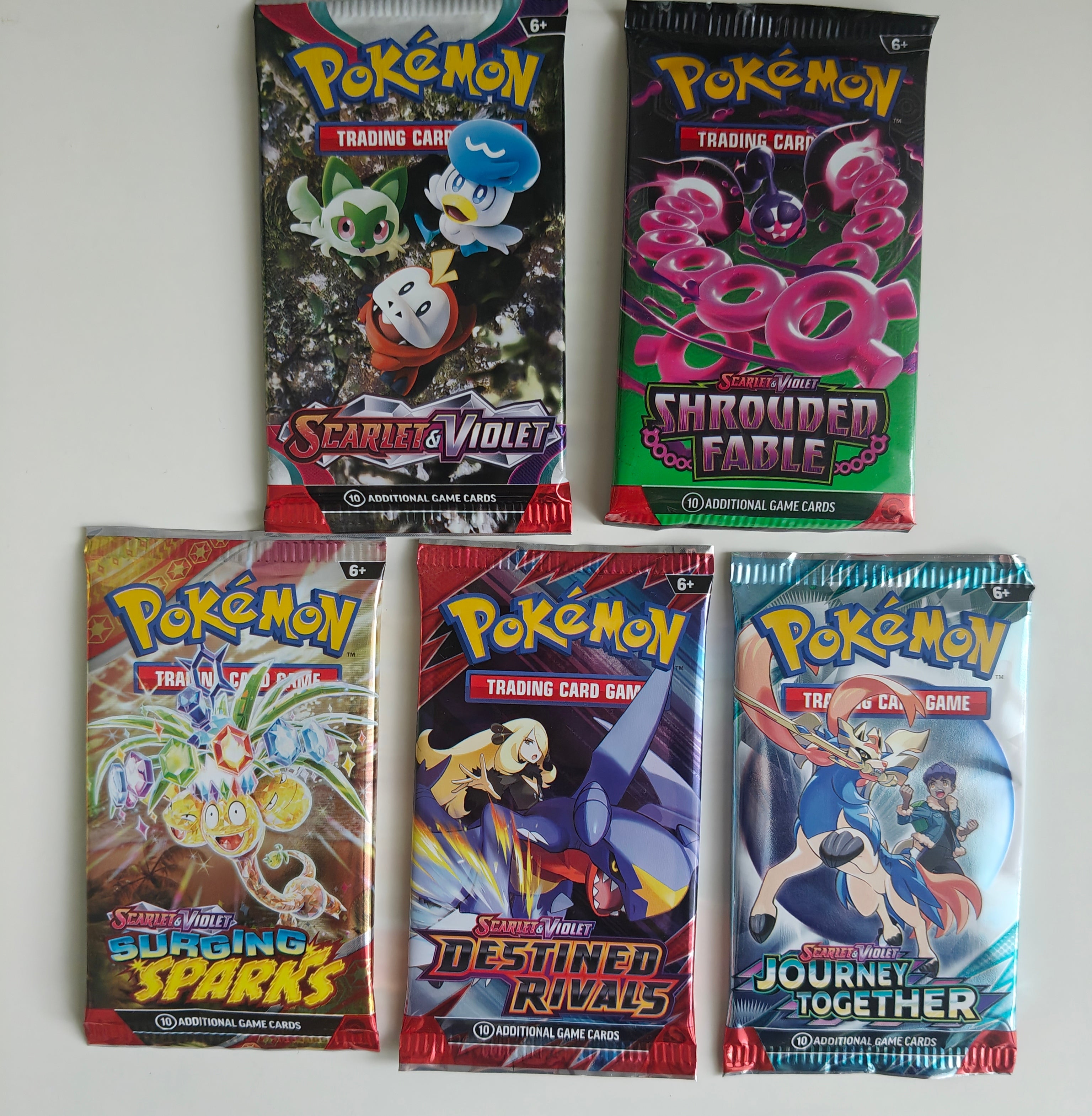 Scarlet & Violet sarjan laajennus booster mix. (5x booster)